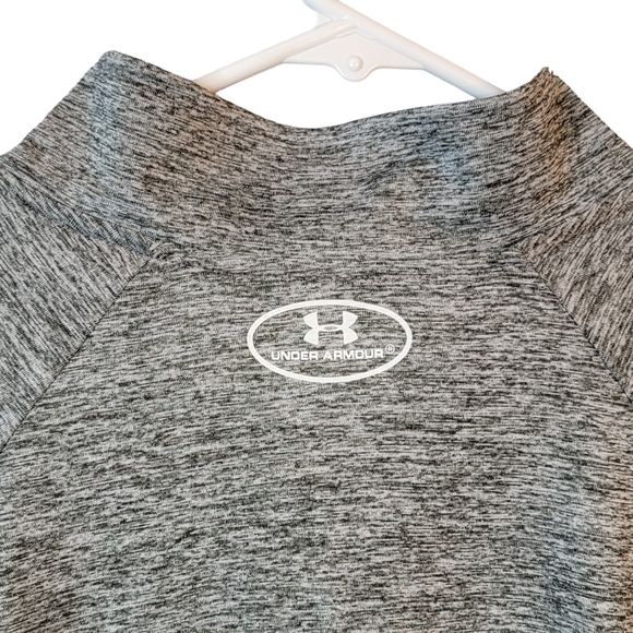 Under Armour Heatgear Gray Long Sleeve Light Weight Activewear Men's Size Small - Picture 9 of 12